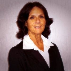 Meet your Posher, Debra